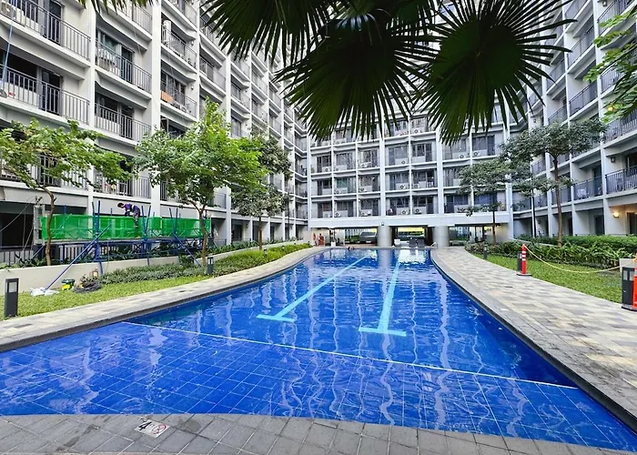 Shore2 Tower1 View Wifi And Netflix Manila
